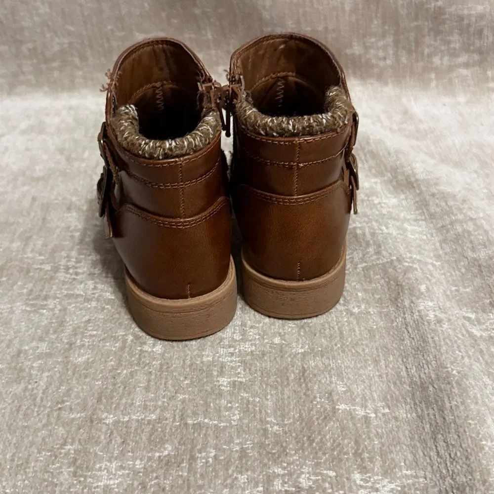 Wonder Nation Brown Kids Boots with Buckle